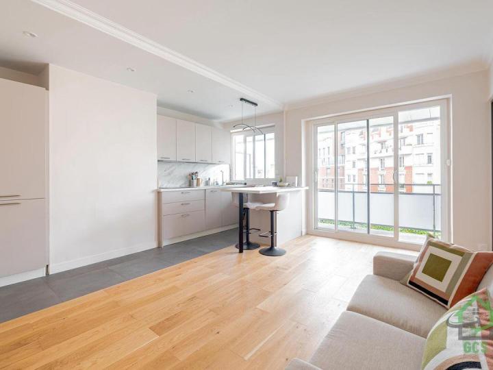 Nous créons des espaces intérieurs à votre image à Paris 3 ou dans les environs. 