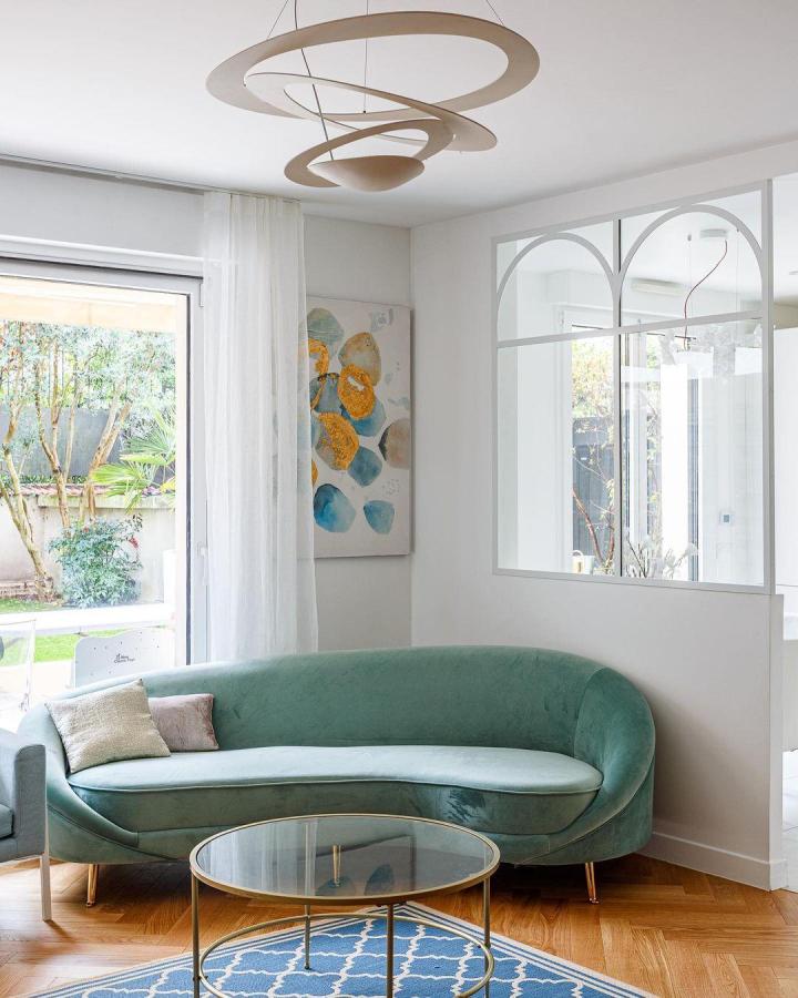 Remettez-vous à notre équipe qualifiée pour la rénovation de votre logement ou de votre lieu de travail.